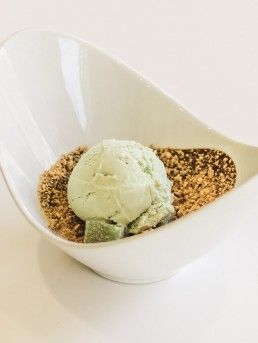 helado pistacho y wasabi