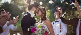 novios en el jardin de villa laureana