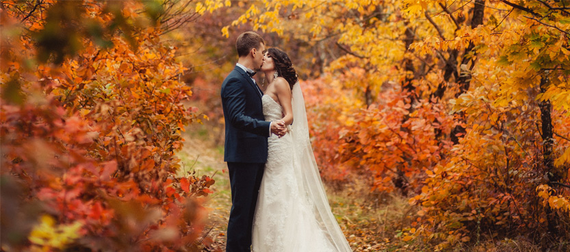 Novios en los jardines de la finca Villa Laureana, norte de Madrid