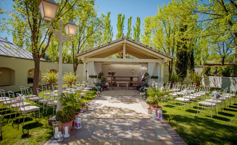 Capilla de ceremonias de la finca de bodas Villa Laureana